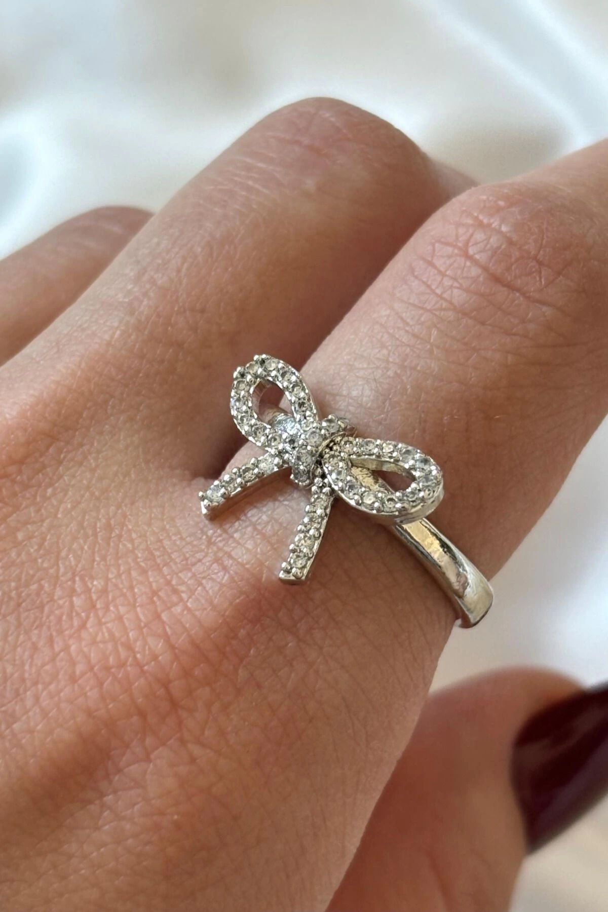 Özel Üretim Fiyonk Model Tasarım Ayarlanabilir Kadın Çelik Yüzük