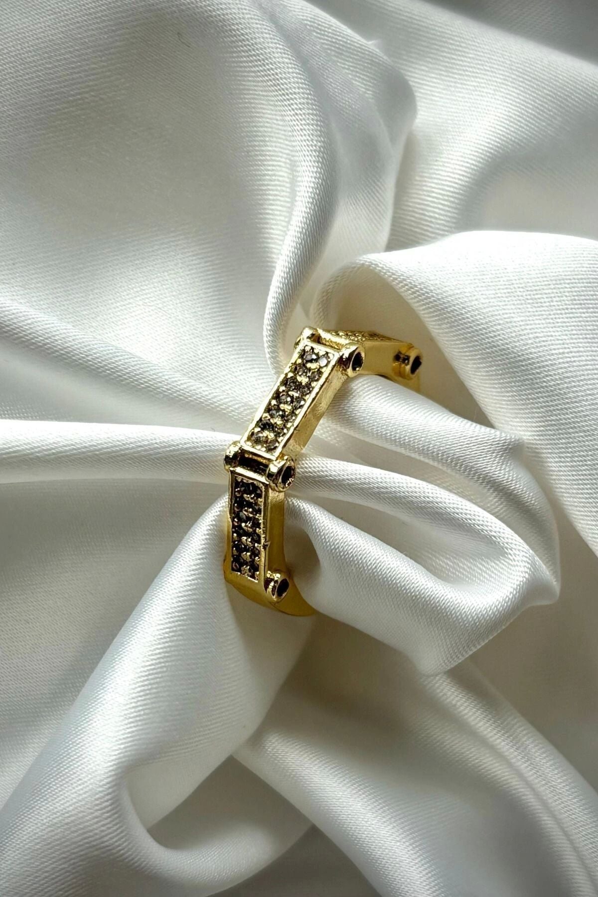 Premium İthal Seri Yarımtur Sekizgen Model Zirkon Taşlı Ayarlanabilir Tasarım Kadın Çelik Yüzük Gold