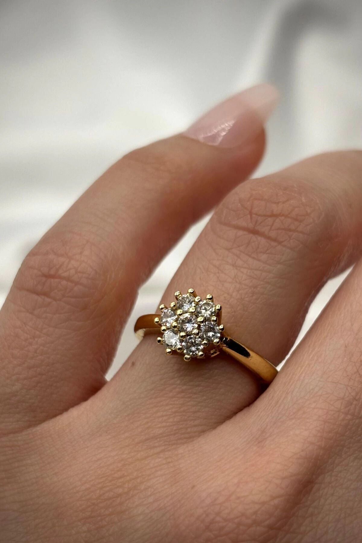 Premium Seri Çiçek Buketi Tasarım Çoklu Minimal Zirkon Taşlı Tek Taş Ayarlanabilir Kadın Çelik Yüzük Gold