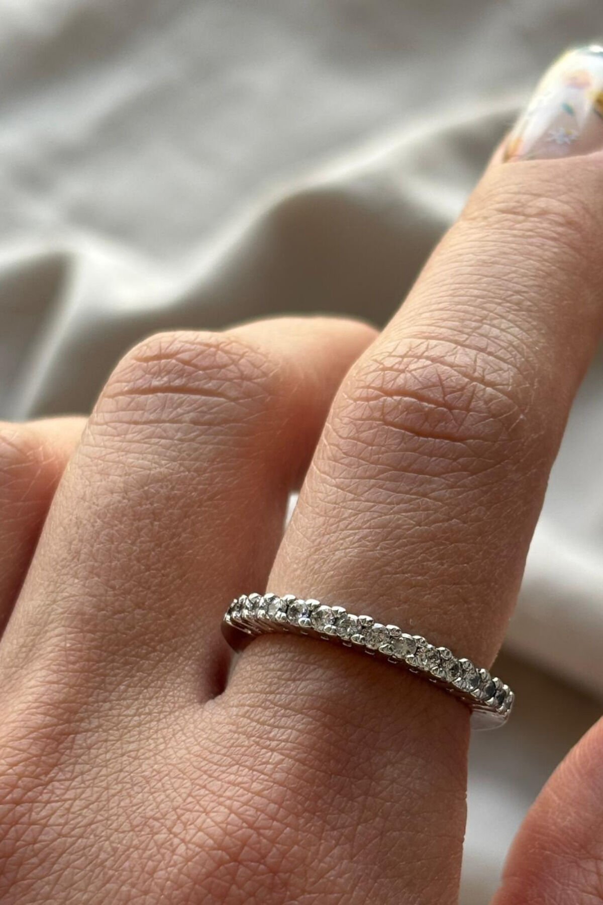 Gloria Sıralı Tam Tur Ayarlanabilir Kadın Yüzük