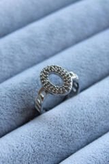 Yeni Sezon Elips Tasarım Full Zirkon Taşlı Kolları Zincir Model Ayarlanabilir Kadın Çelik Yüzük