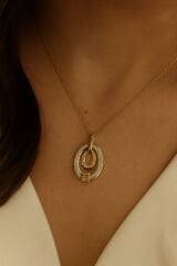 Zarif Çevresel Full Zirkon Taşlı İç İçe Geçmiş Elips Tasarım Renk Atmaz Kararmaz Kadın Çelik Kolye