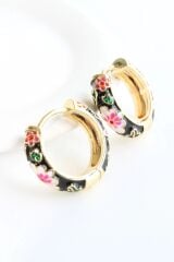 Mineli Renkli Çiçek Halka Tasarım Kararmaz Renk Atmaz Kadın Çelik Küpe