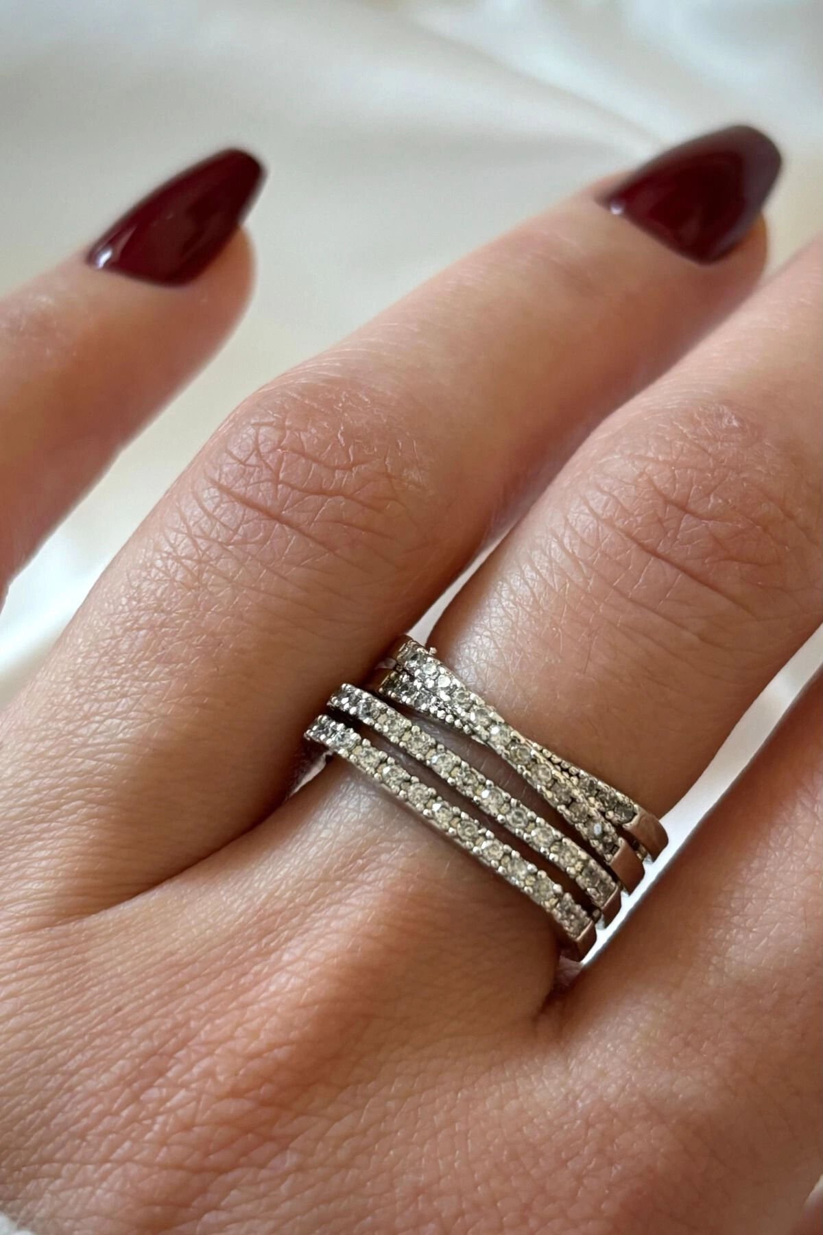 Yeni Sezon 3lü Çapraz Sıra Yarım Tur Zirkon Taşlı Tasarım Ayarlanabilir Kadın Çelik Yüzük