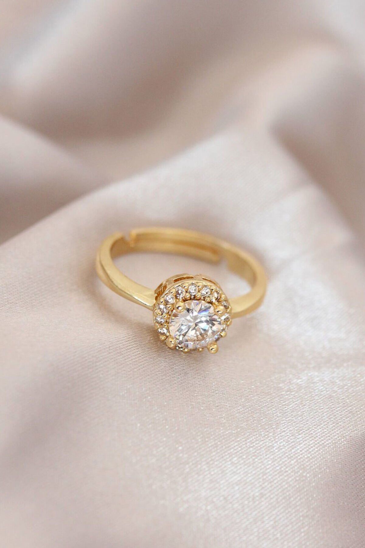 Premium İthal Seri Baget Zirkon Taşlı Tek Taş Ayarlanabilir Tasarım Kadın Çelik Yüzük Gold