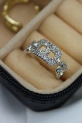 Elips Tasarım Nokta Tek Taşlı Ayarlanabilir Kadın Yüzük