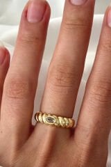 Burgulu Tek Taş Tasarım Ayarlanabilir Kadın Yüzük