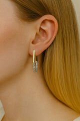 Yeni Sezon İki Renk Damla Model Sallantılı Zirkon Taşlı Kadın Halka Küpe