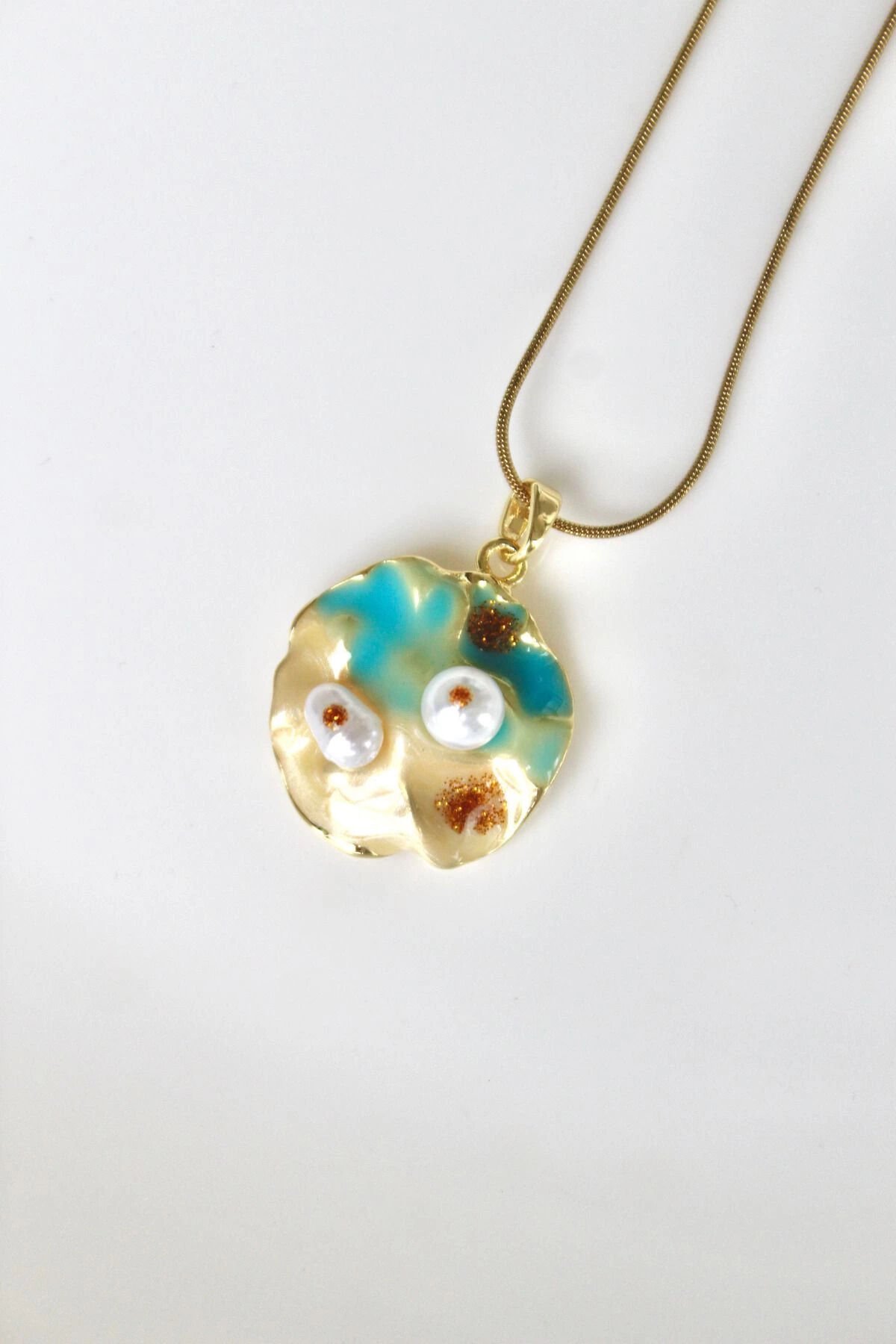 Vintage Incili Istiridye Motifli 3d Tablo Tasarım Kadın Çelik Kolye