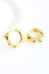 Mineli Renkli Çiçek Motifli Halka Tasarım Kararmaz Renk Atmaz Kadın Çelik Küpe