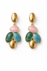 Mineli Renkli Sallantılı Çoklu Yaprak Motifli Tasarım Kararmaz Renk Atmaz Kadın Çelik Küpe