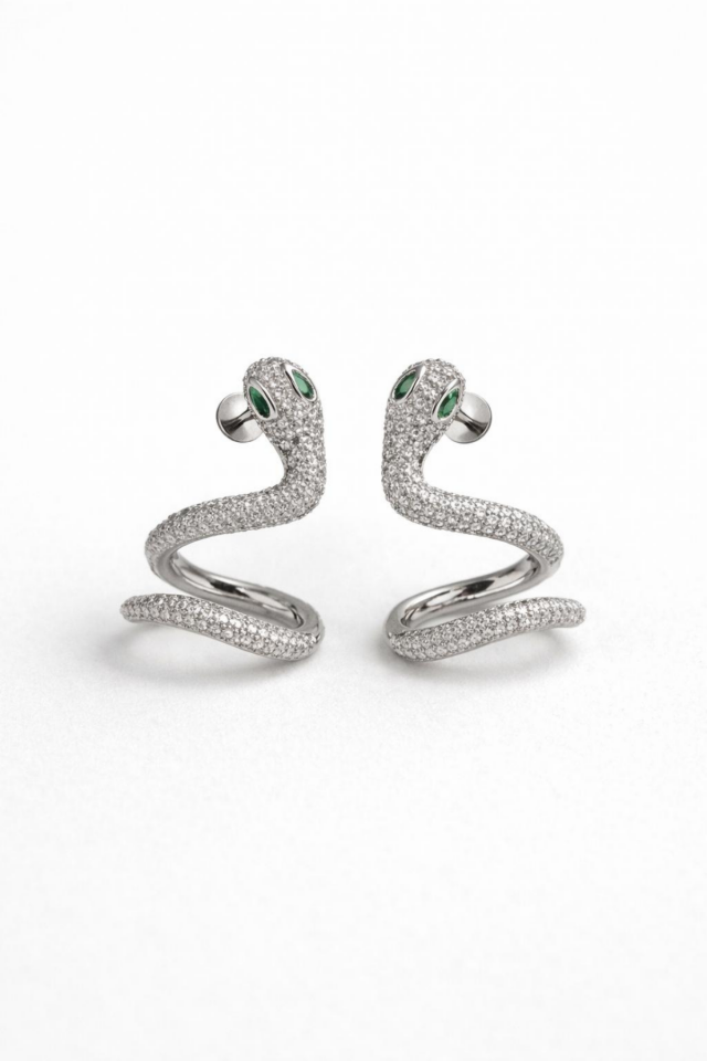 Zümrüt Zirkon Taşlı Earcuff Delikli Yılan Tasarım Kadın Çelik Küpe