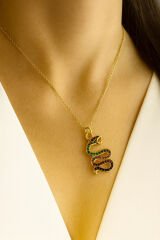 Renkli Taşlı Yılan Tasarım Renk Atmaz Kararmaz Kadın Çelik Kolye