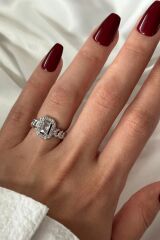 Yeni Sezon Tek Taş Tasarım Kadın Yüzük