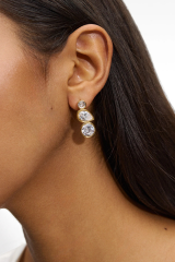 Premium Seri Crystal Cascade Tasarım Zirkon Taşlı Kadın Çelik Küpe