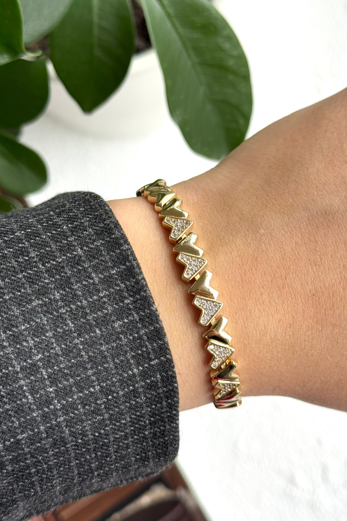 Özel Seri Ters Kalp Tasarım 14K Xuping Kadın Çelik Bileklik