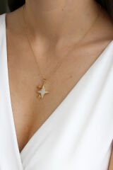 Zirkon Taşlı Çoklu Kuzey Yıldızı Tasarım Renk Atmaz Kararmaz Kadın Çelik Kolye