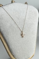 Zirkon Taşlı Çoklu Kuzey Yıldızı Tasarım Renk Atmaz Kararmaz Kadın Çelik Kolye