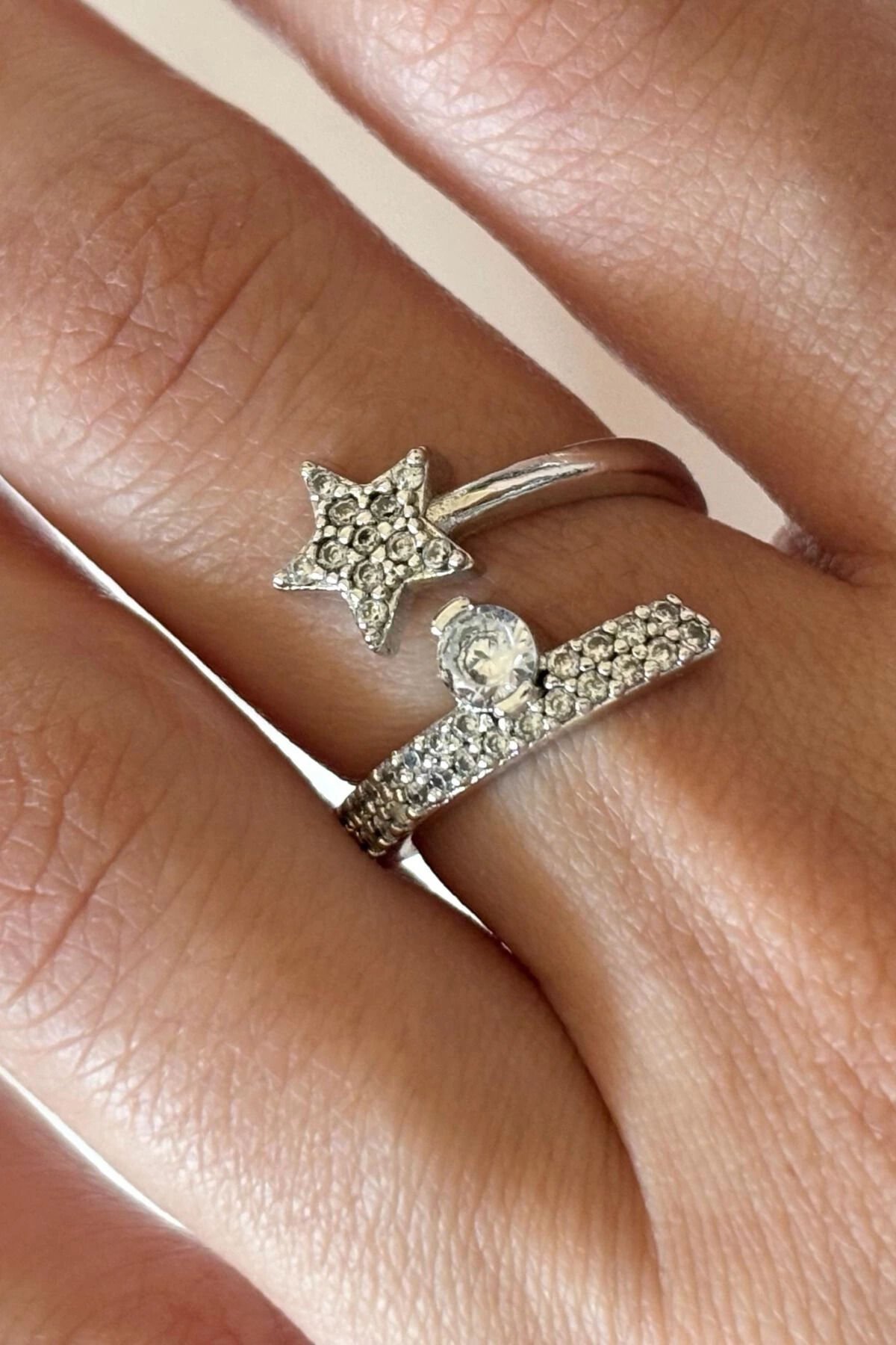 Yeni Sezon Yıldızlı Tektaş Sarmal Tasarım Ayarlanabilir Kadın Çelik Yüzük