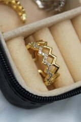 Wave Tasarım Zirkon Taşlı Ayarlanabilir Kadın Yüzük