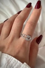 Yeni Sezon Kilitli İğne Tasarım Kadın Yüzük