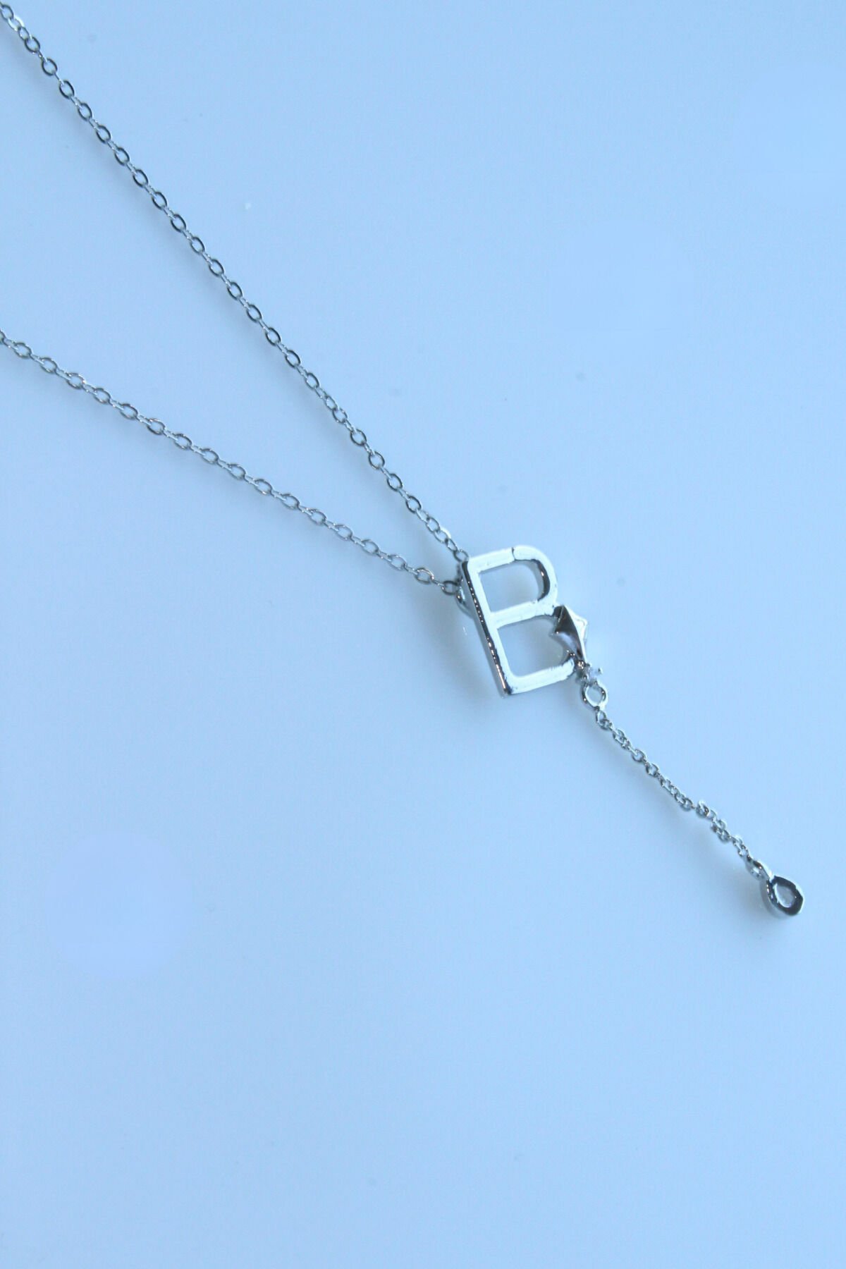 Uzak Şehir B Harfli Çelik Alya Kolye Kararmaz Renk Atmaz