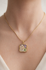 Vintage Kare Burgu Kenarlı Mor Çiçek Motifli 3d Tablo Tasarım Kadın Çelik Kolye