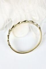 Özel Seri Twist Gold Tasarım Kırışık Asimetrik Kadın Çelik Kelepçe