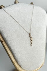 Zirkon Taşlı Zümrüt Gözlü Yılan Tasarım Renk Atmaz Kararmaz Kadın Çelik Kolye