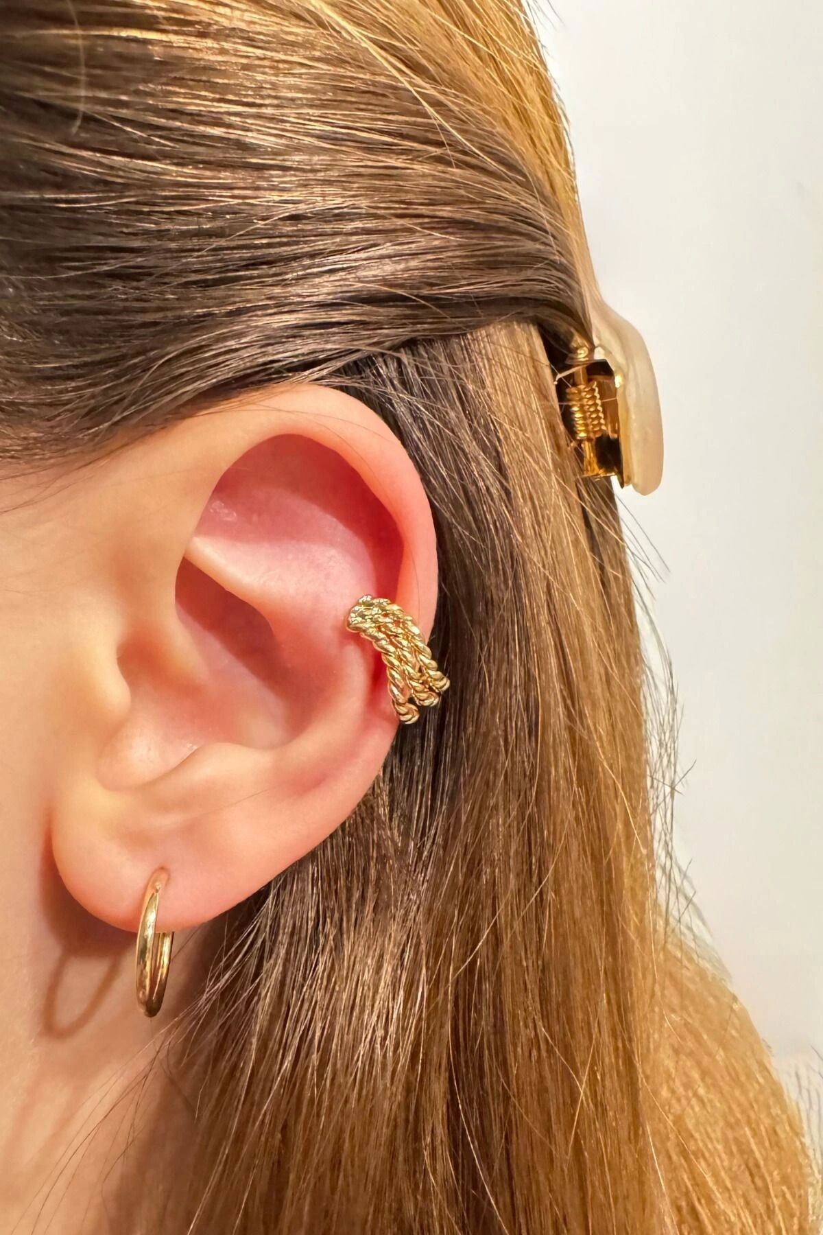 Özel Seri 3'lü Burgulu Halka Model Tasarım Çelik Kıkırdak Küpe