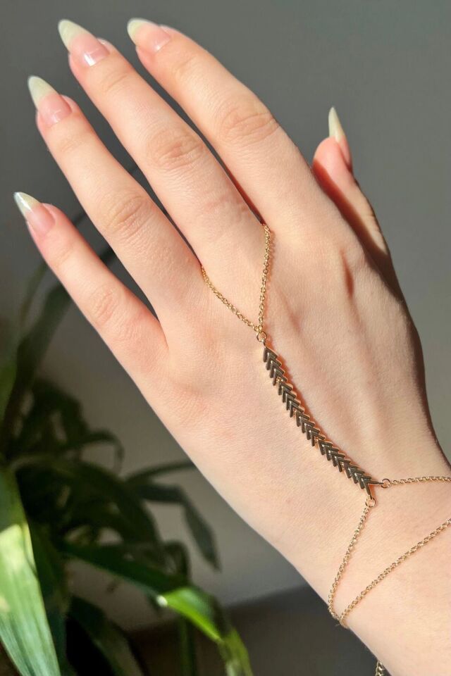 V Tasarım Çavuş Model Zirkon Taşlı Kararmaz Renk Atmaz Kadın Şahmeran Gold