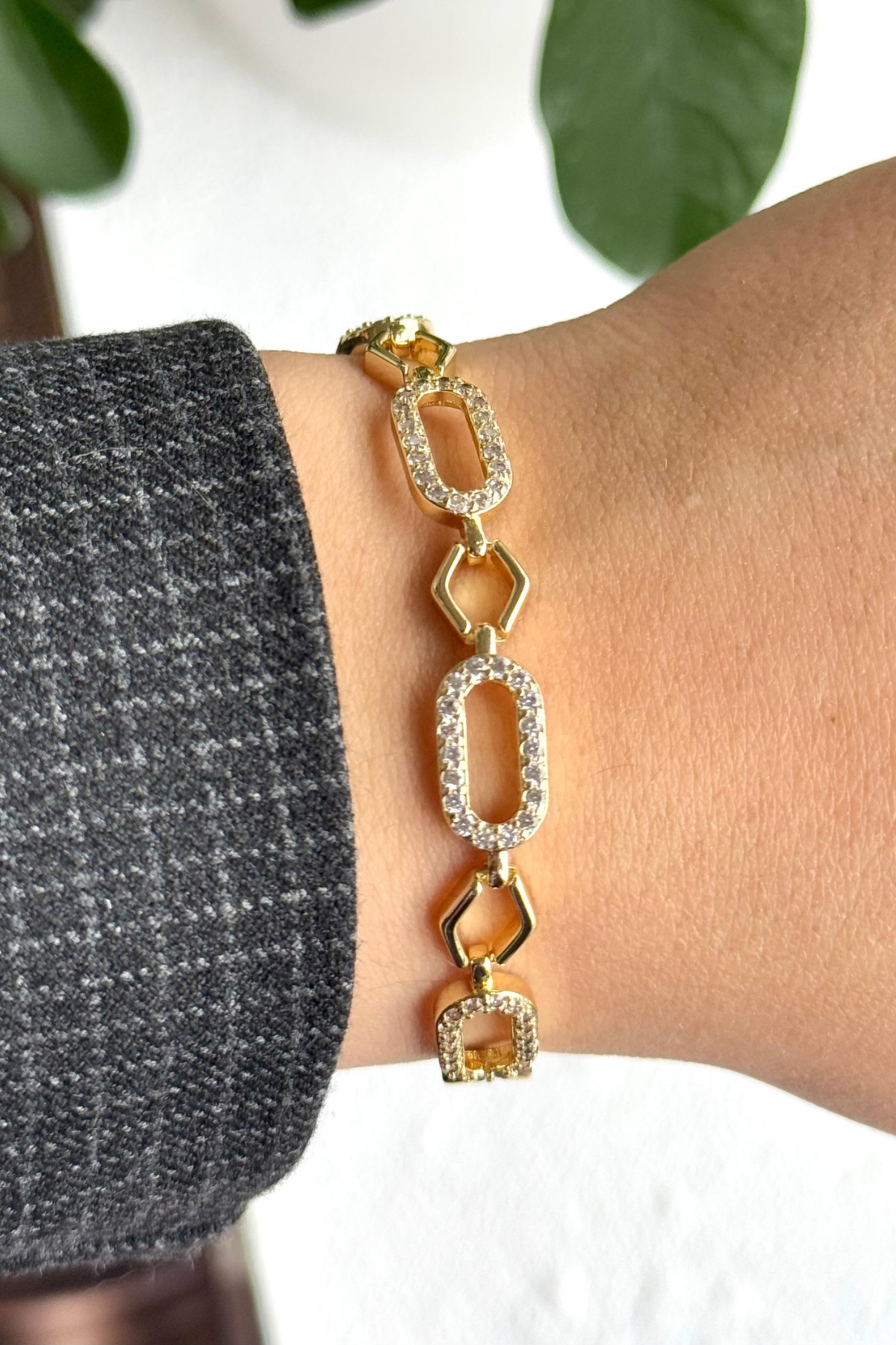 Gleam Link Bracelet Kuyumcu İşçiliği 14K Altın Kaplama Premium Seri Kadın Çelik Bileklik Altın